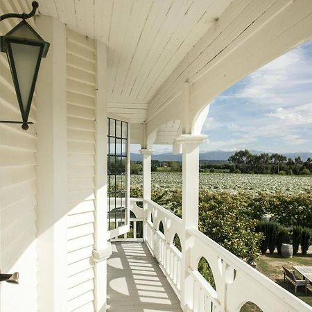 Vynfields Guest House Martinborough Exterior photo